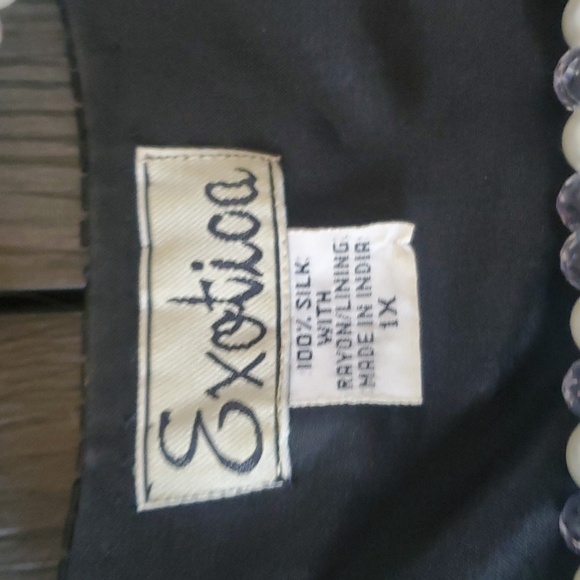 Exotica - Picture 2 of 5